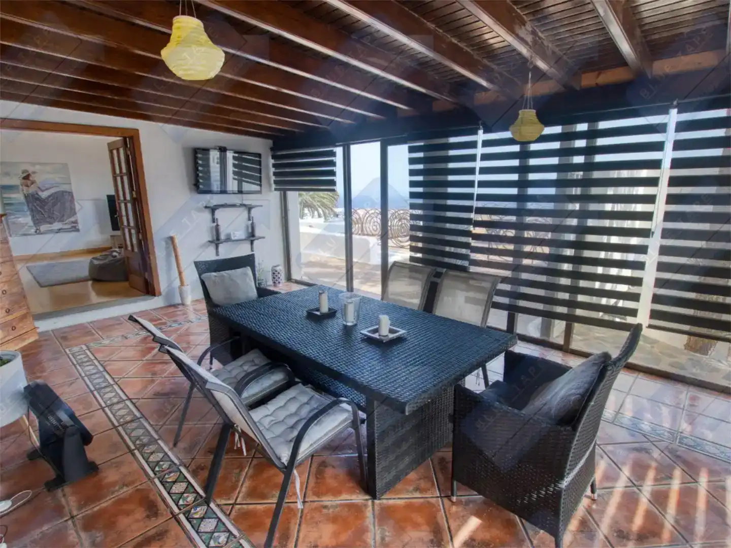 Menjador de Pis en venda en San Bartolomé amb Aire condicionat, Jardí privat i Parquet