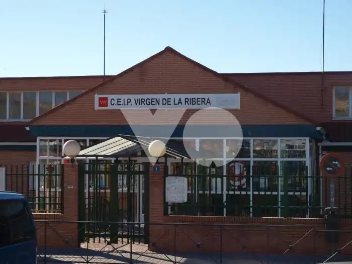 Exterior view of Garage for sale in Paracuellos de Jarama