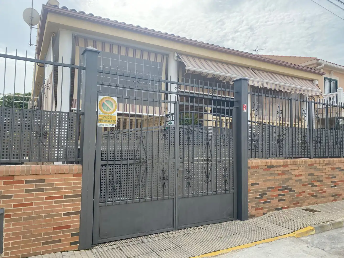 Xalet amb terrassa en venda a Santiago de la Ribera