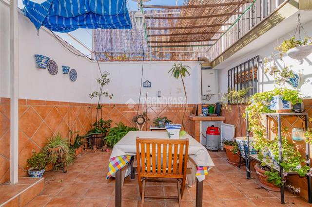 Casa adosada en Venta en Poniente