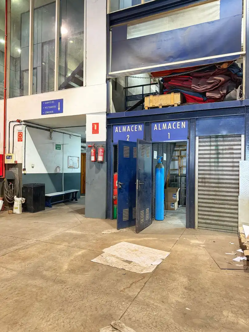 Nau industrial en venda en El Rosario