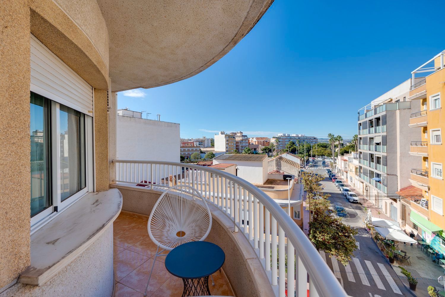 Balcony of Flat for sale in Torrevieja  with Air Conditioner, Terrace and Furnished