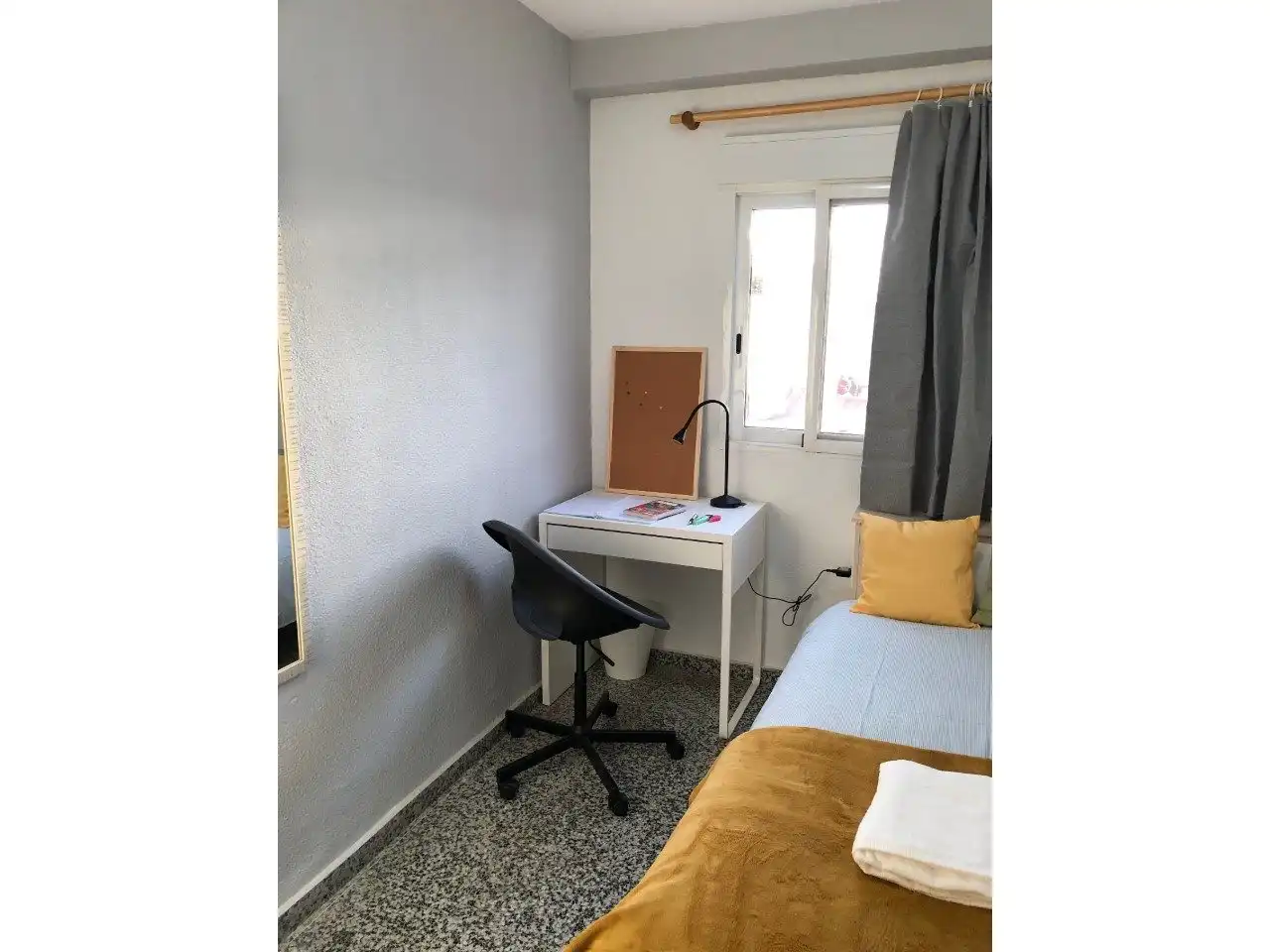 Habitación de Piso en venta en Burjassot