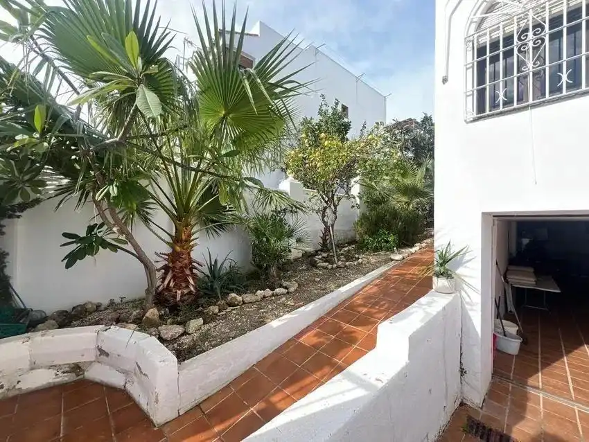 Detached homes for sale in La Colina