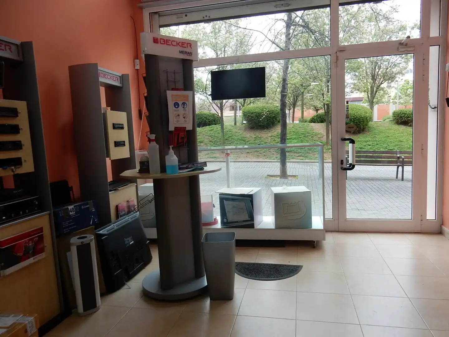 Business premises to rent in Mercat, imagen 2