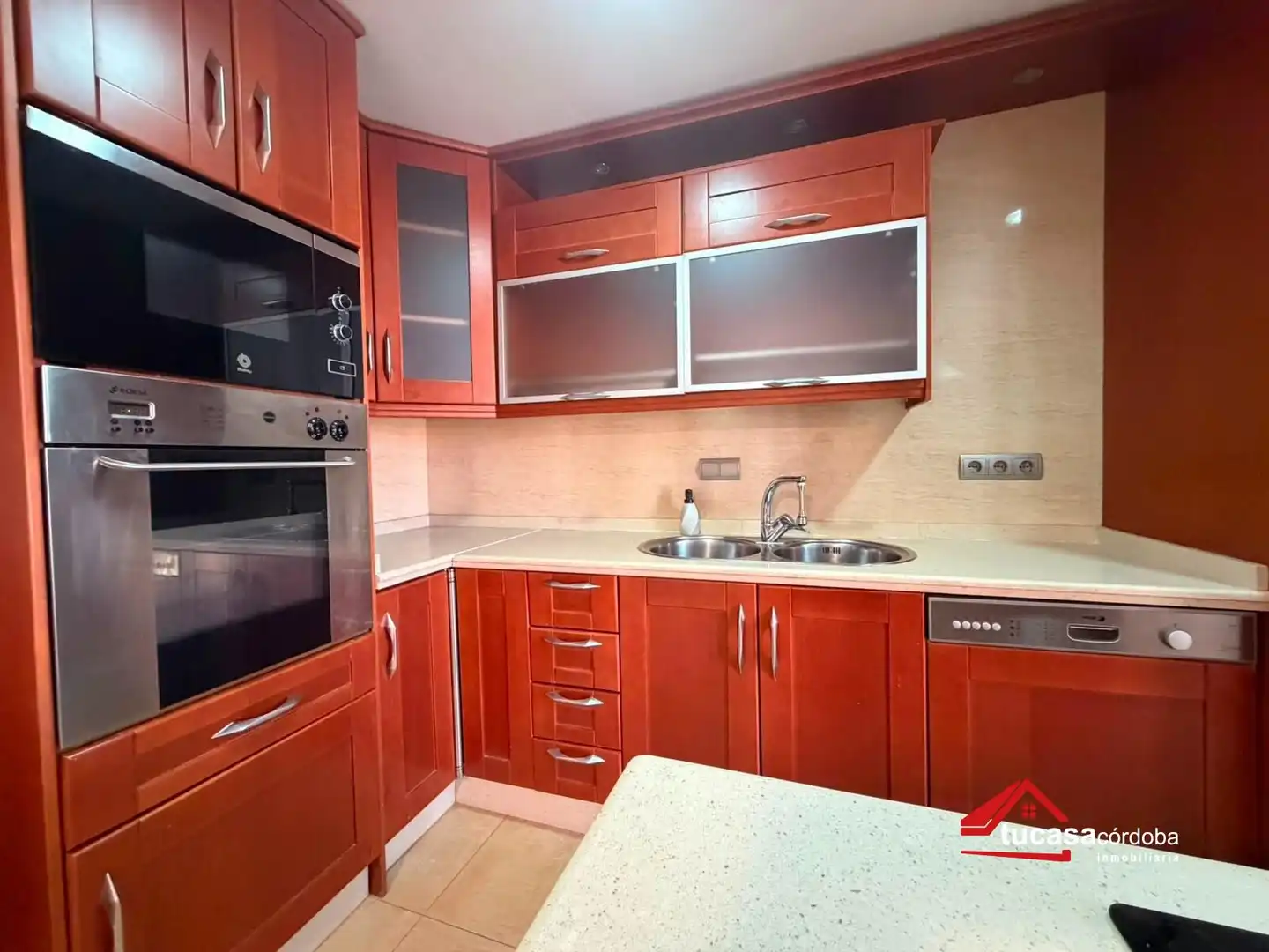 Cocina de Piso en venta en Córdoba con Aire acondicionado