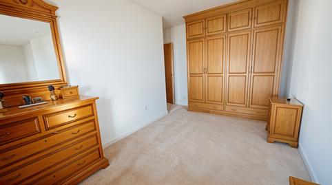 Foto 3 de Piso en venta en Calle Simeón Giménez Reyna, Carranque - Haza Cuevas, Málaga