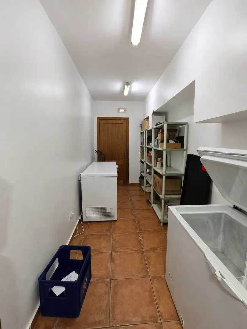 Local en venda en La Carlota amb Aire condicionat, Calefacció i Terrassa