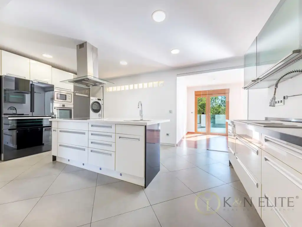 Casa con piscina en venta en Avenida Coloma, imagen 20