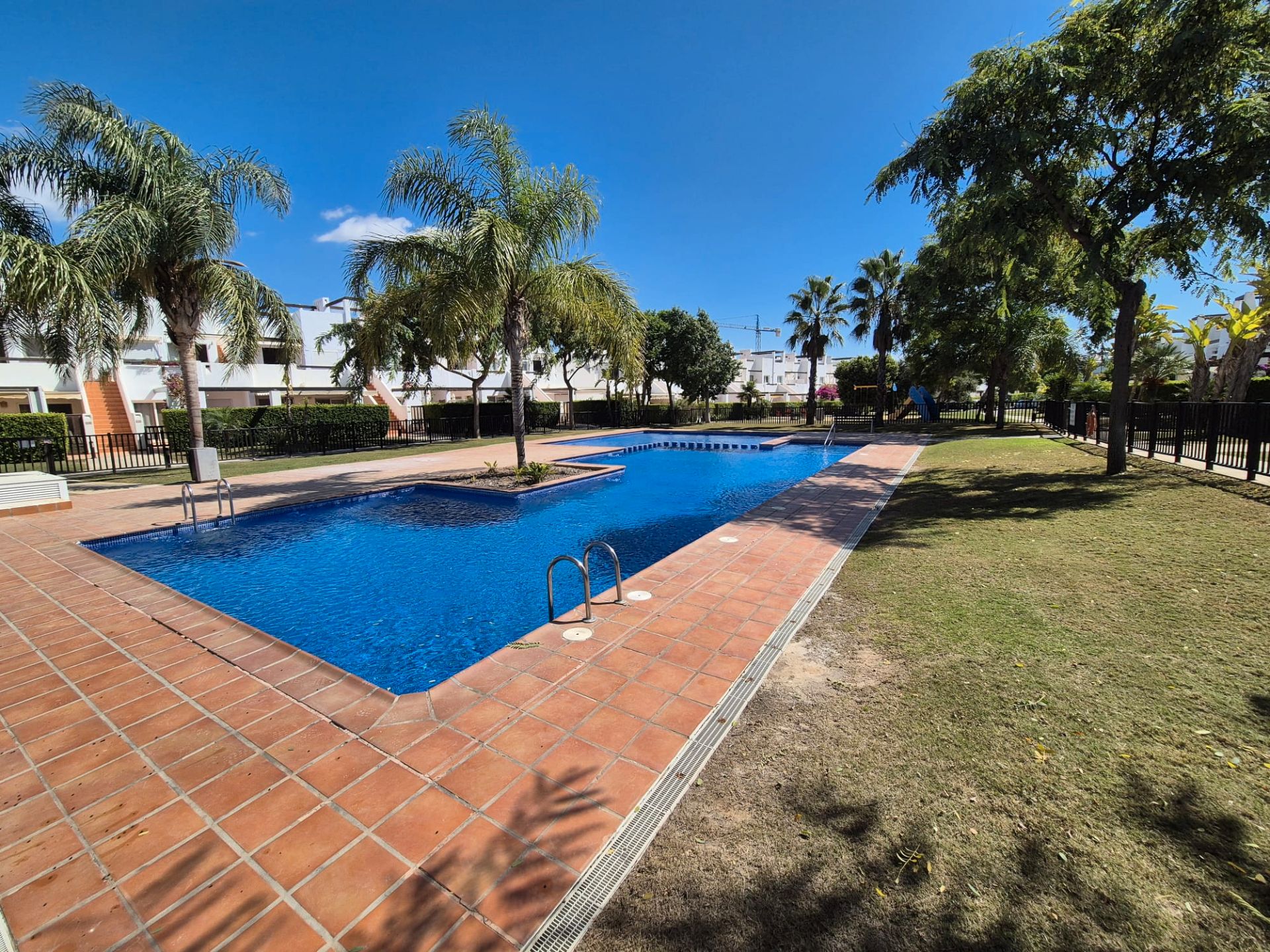 Piscina de Apartament en venda en Alhama de Murcia amb Aire condicionat, Jardí privat i Moblat