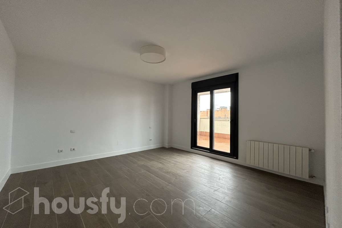 4 hab, 128m² en Montecarmelo, Fuencarral - El Pardo,  Madrid Capital - Image 3