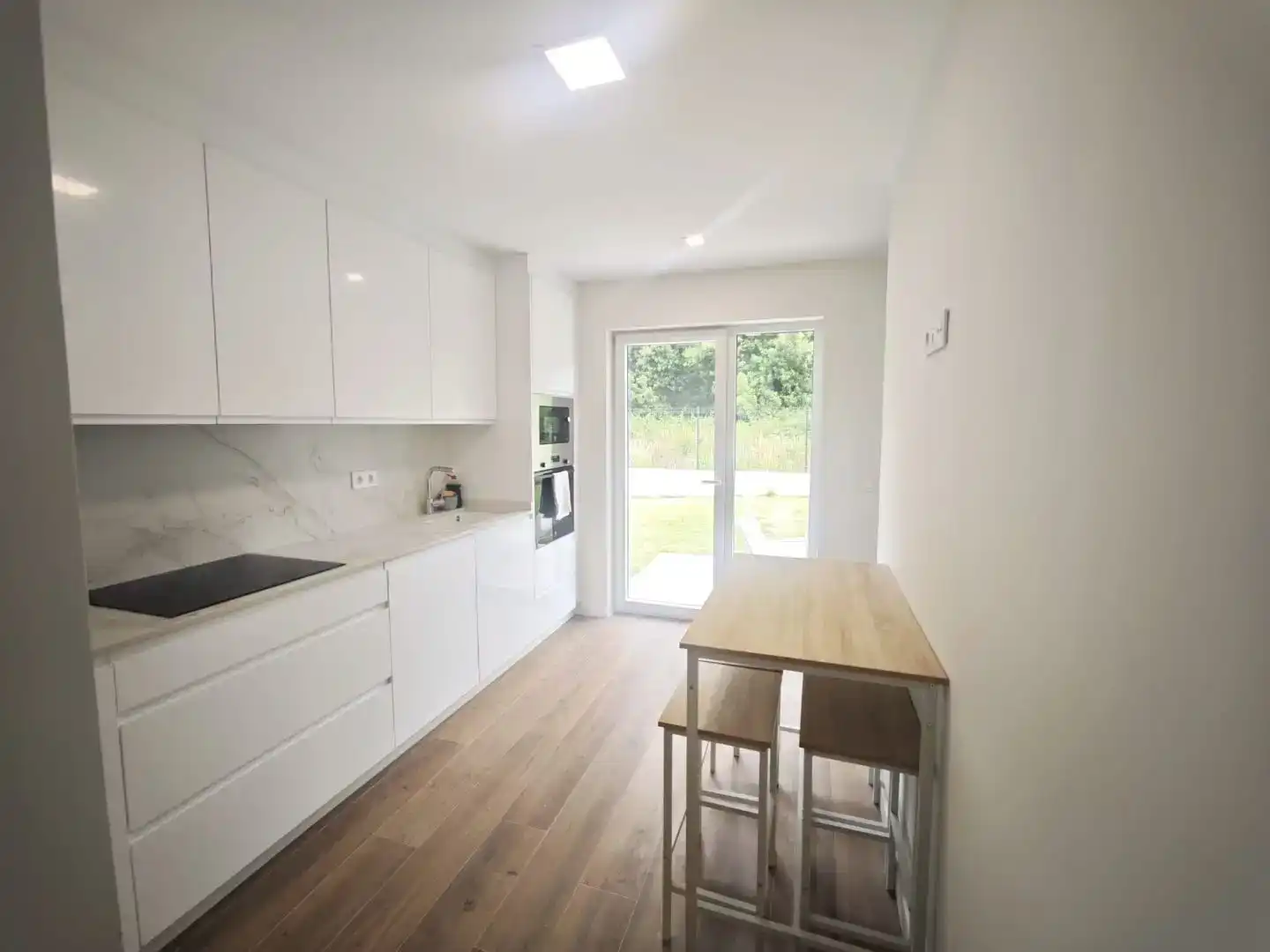 Cocina de Casa o chalet de alquiler en Medio Cudeyo con Jardín privado, Parquet y Amueblado