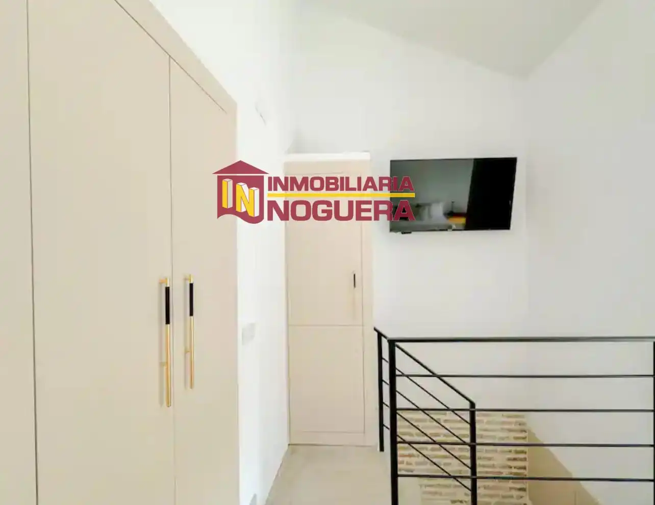 Dormitori de Dúplex en venda en Écija amb Aire condicionat i Moblat