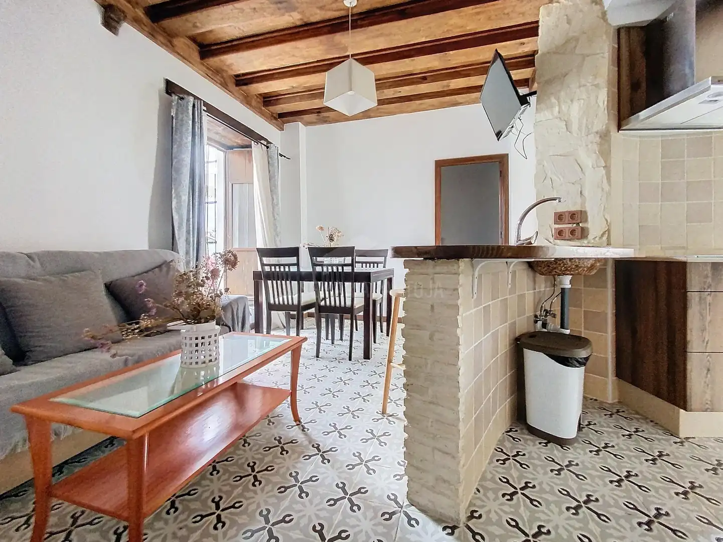 Cuina de Casa o xalet en venda en Medina Sidonia amb Terrassa, Moblat i Balcó