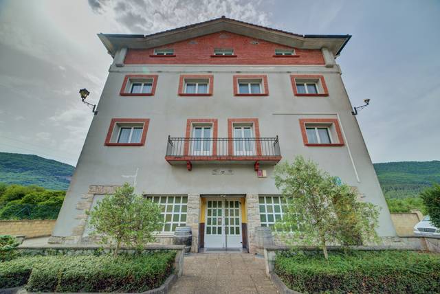 Edificio en Venta en Olazti-Olazagutía - Sakanako Errepidea en Olazti / Olazagutía