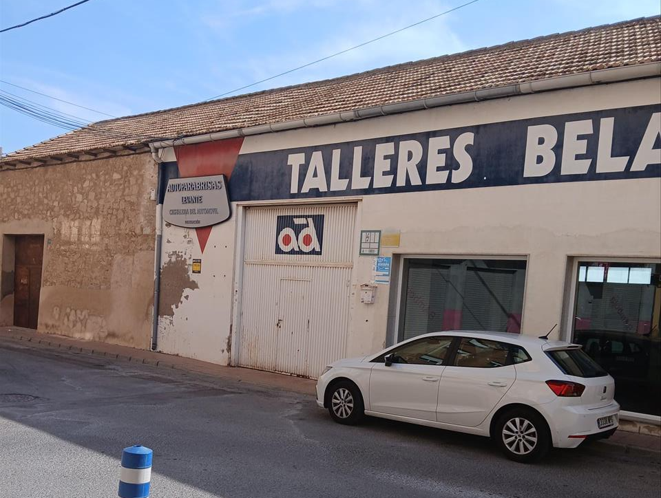 Nau industrial en venda en Monóvar  / Monòver