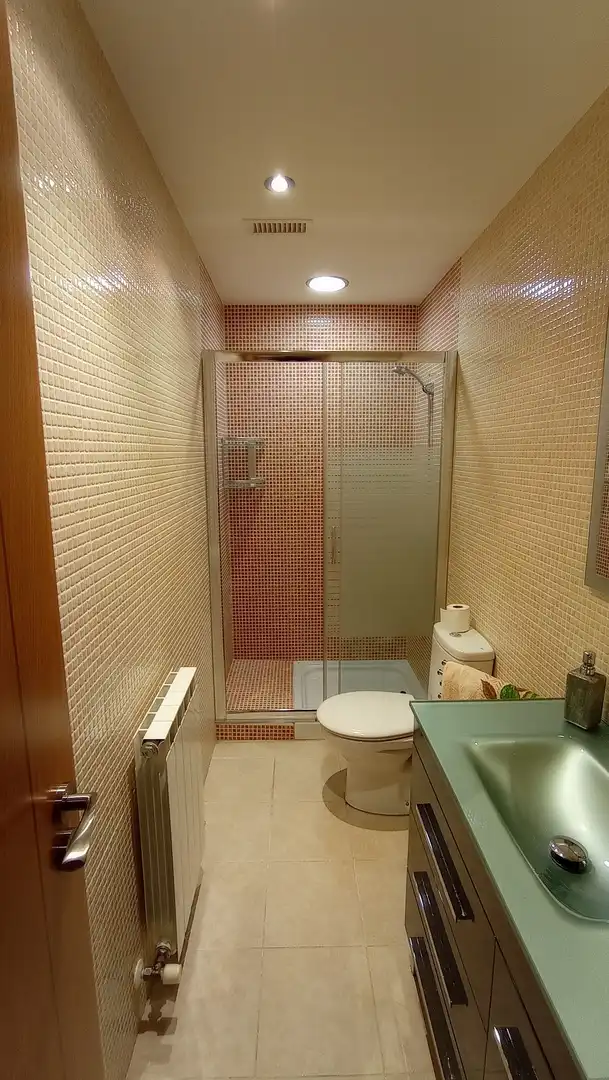 Baño de Casa adosada de alquiler en Pelabravo con Calefacción, Jardín privado y Parquet