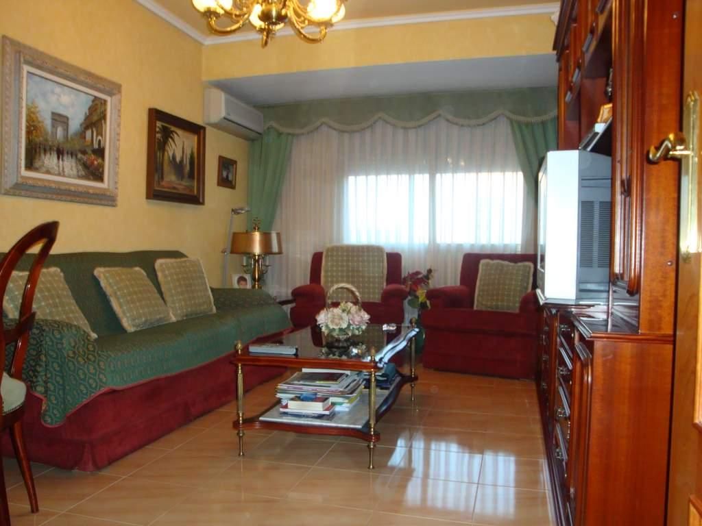 Living room of Flat for sale in  Zaragoza Capital  with Air Conditioner, Heating and Terrace