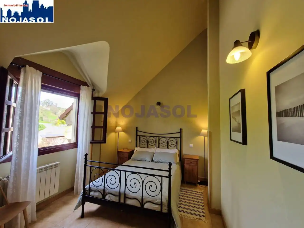 Bedroom of Detached homes for rent in Hazas de Cesto  with Heating, Private garden and Terrace