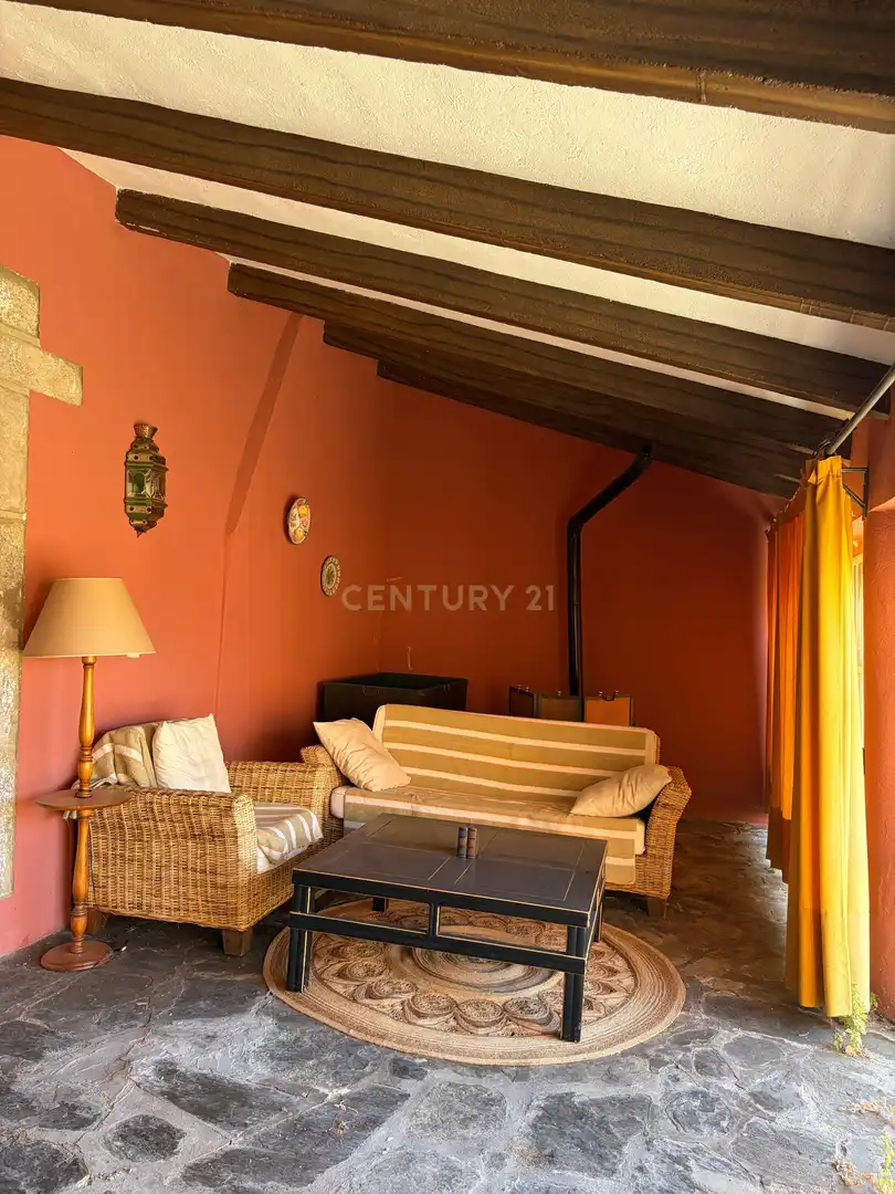 Sala d'estar de Casa o xalet en venda en Trujillo amb Aire condicionat, Jardí privat i Traster