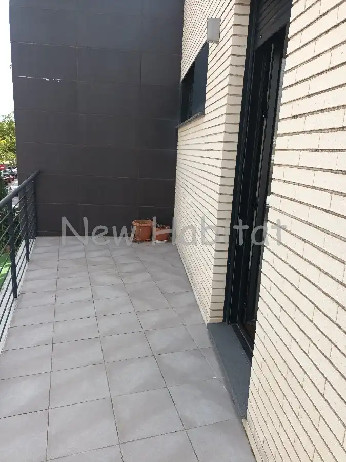 Terraza de Casa adosada en venta en Castellón de la Plana / Castelló de la Plana con Aire acondicionado, Jardín privado y Terraza
