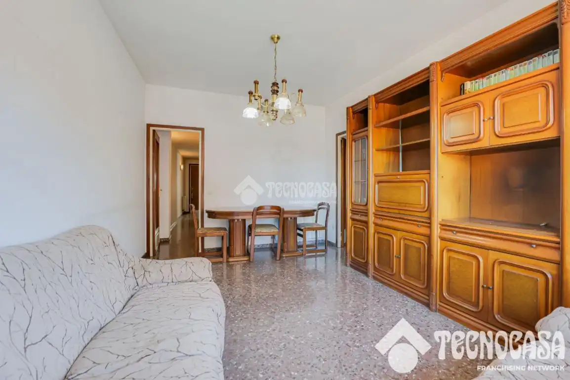 Piso en venta en Carrer del Consell de Cent, Hostafrancs