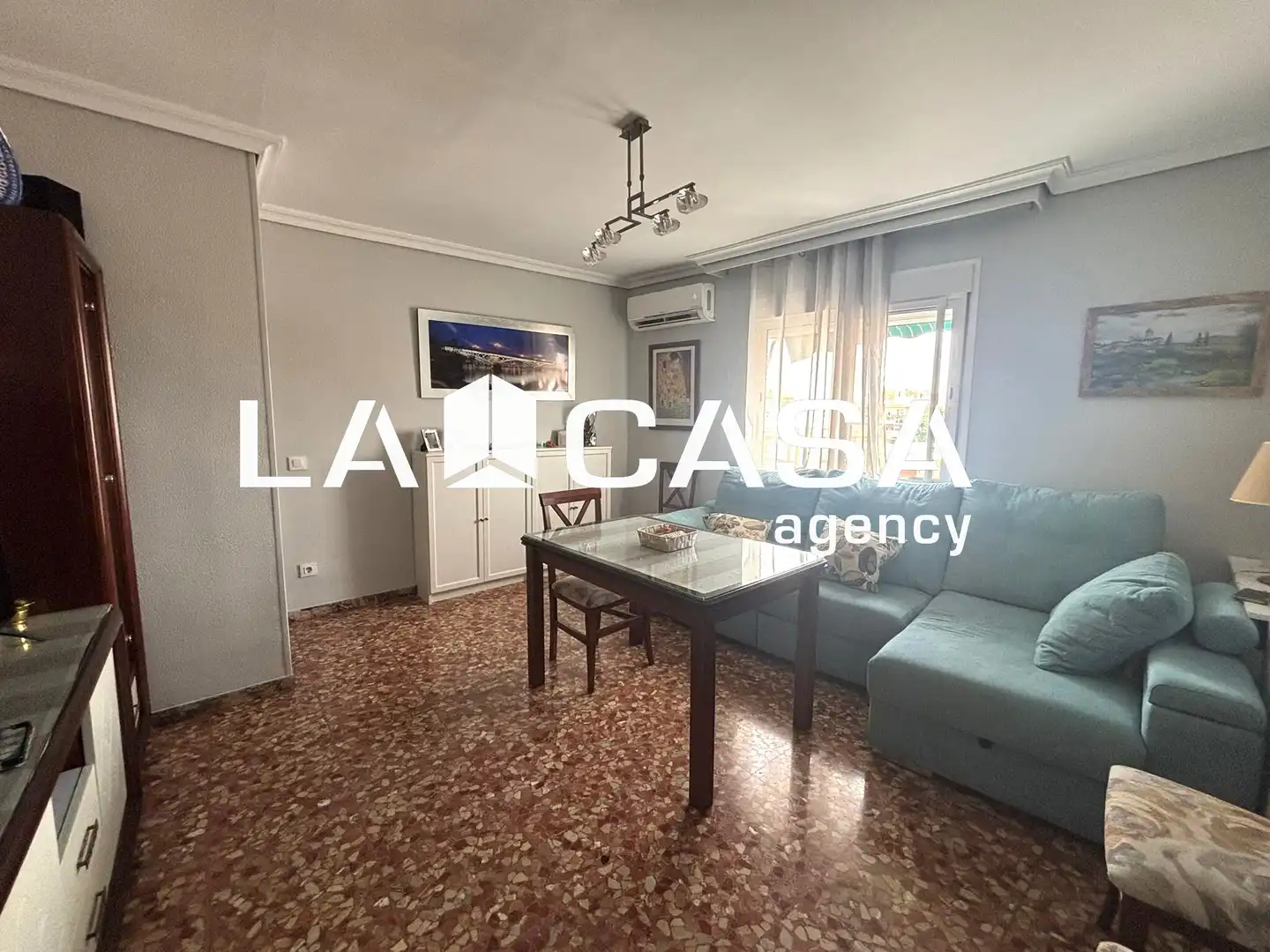 Living room of Flat for sale in Sevilla  with Terrace