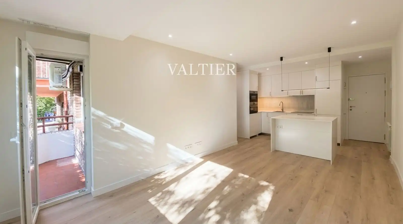 Schlafzimmer von Wohnung zur Miete in Madrid