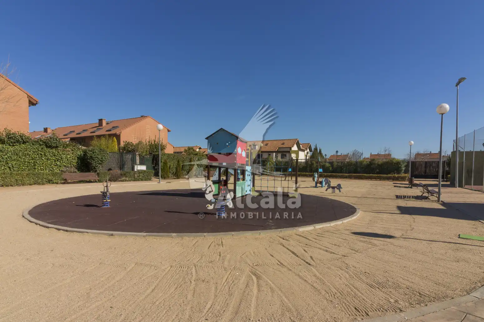 Adossat amb piscina en venda a Alovera, imagen 72