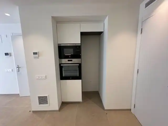 Cocina de Piso de alquiler en Badalona con Calefacción y Balcón