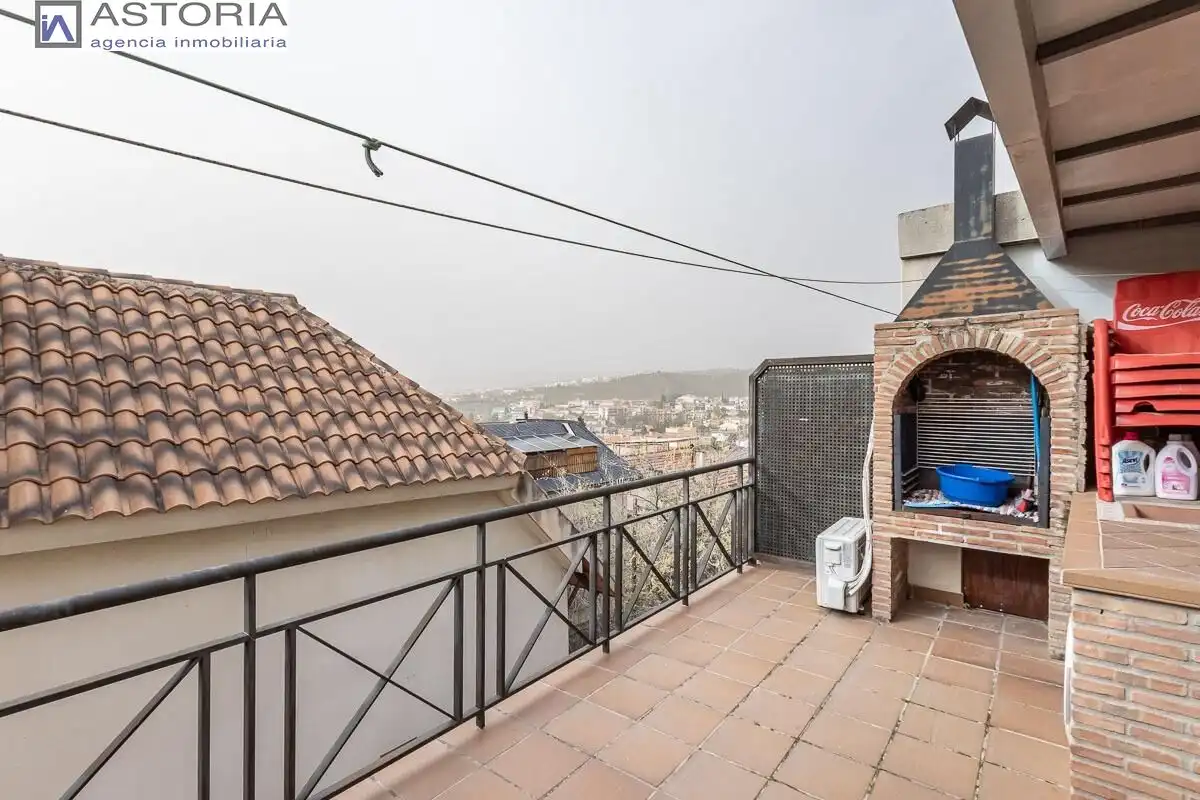 Terrasse von Wohnung zum Verkauf in Monachil mit Klimaanlage, Heizung und Terrasse