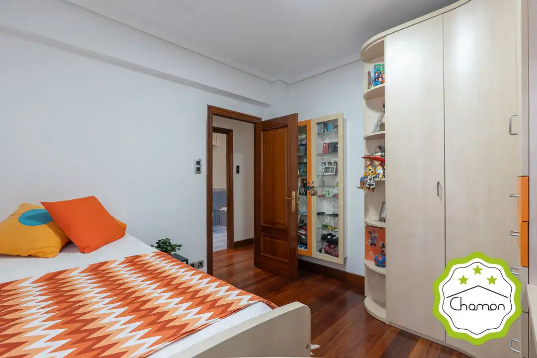 Bedroom of Flat for sale in Arrigorriaga  with Terrace