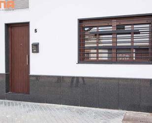 Vista exterior de Loft de lloguer en  Córdoba Capital amb Aire condicionat i Calefacció