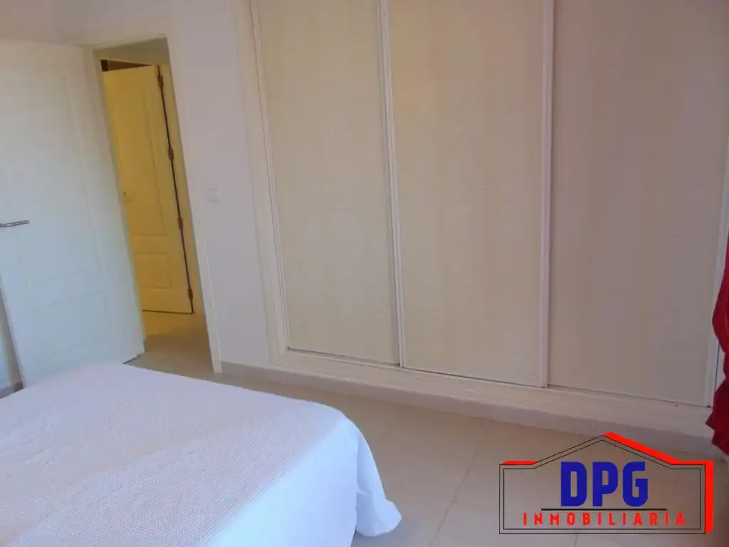 Dormitori de Apartament en venda en Mojácar amb Aire condicionat, Terrassa i Traster