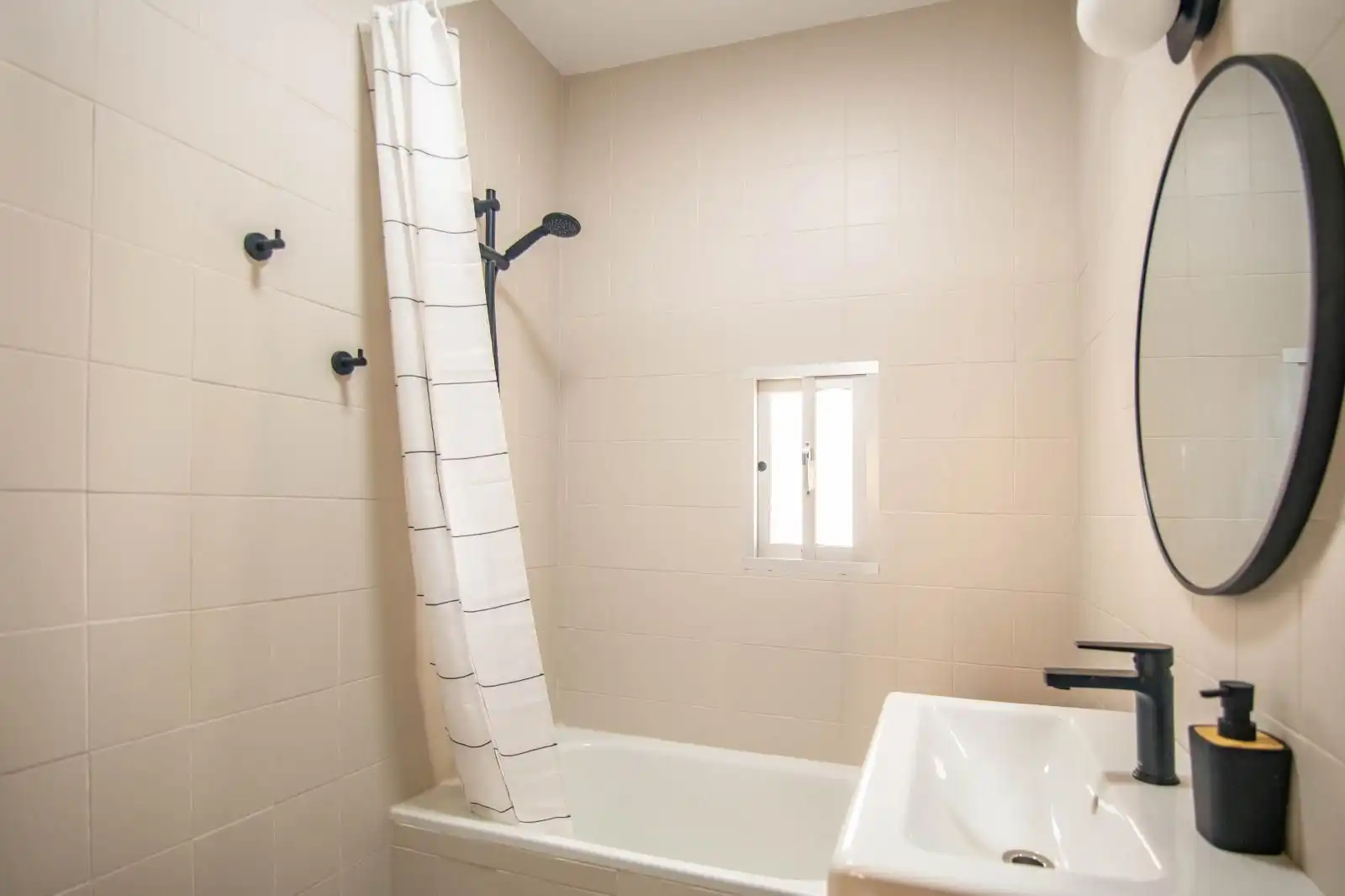 Bathroom of Country homes for sale in Moclinejo  with Air Conditioner, Private garden and Terrace