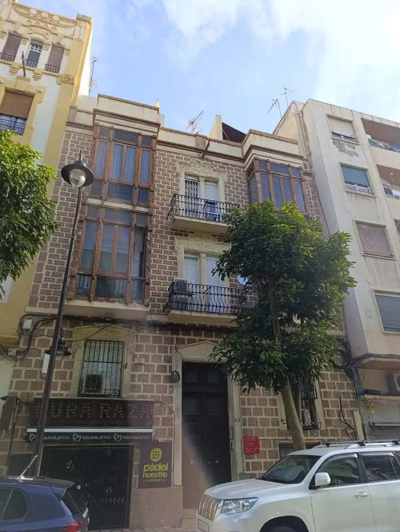 Vista exterior de Pis en venda en Melilla