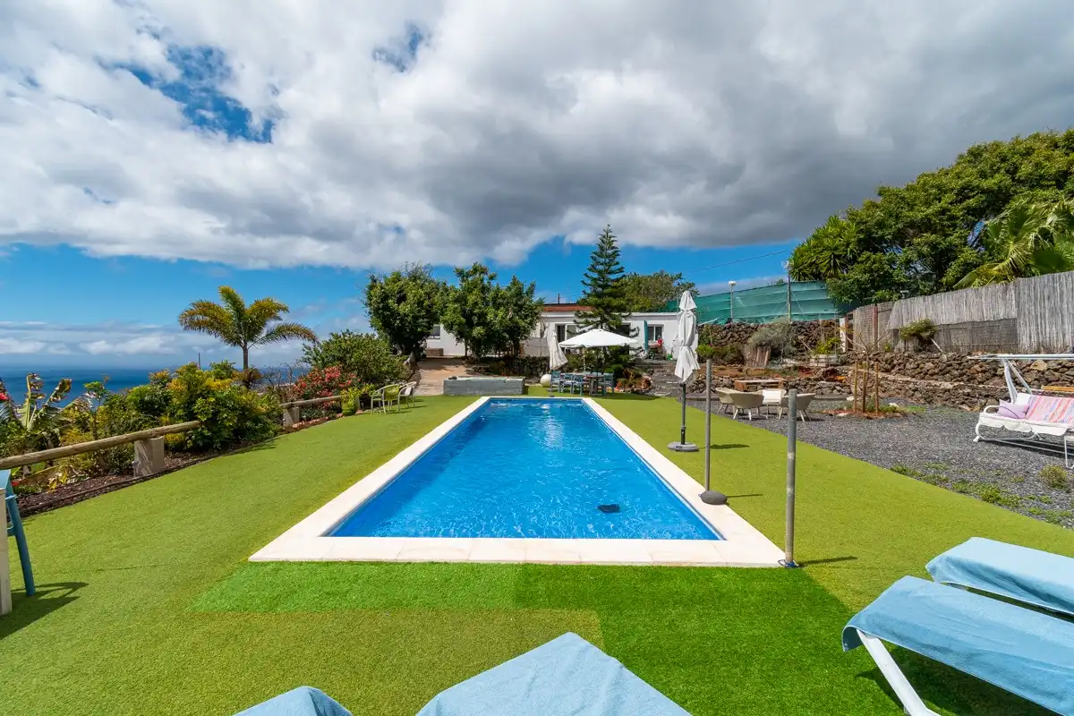 Piscina de Finca rústica en venta en Guía de Isora con Jardín privado, Terraza y Piscina