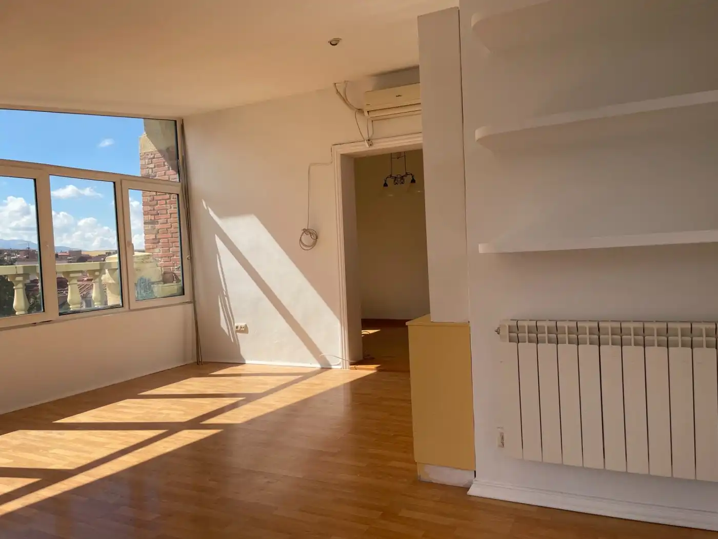 Sala d'estar de Àtic en venda en Segovia amb Aire condicionat, Calefacció i Terrassa