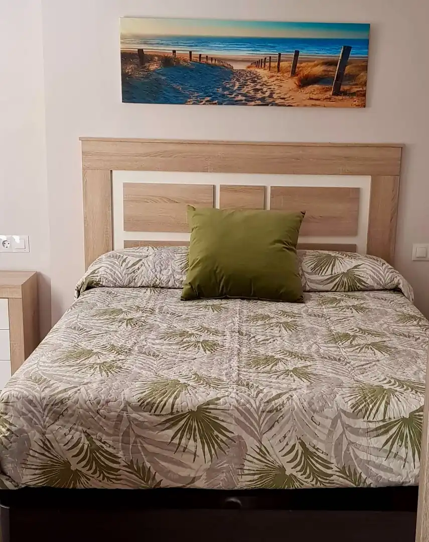 Habitación de Piso en venta en Málaga con Aire acondicionado y Amueblado