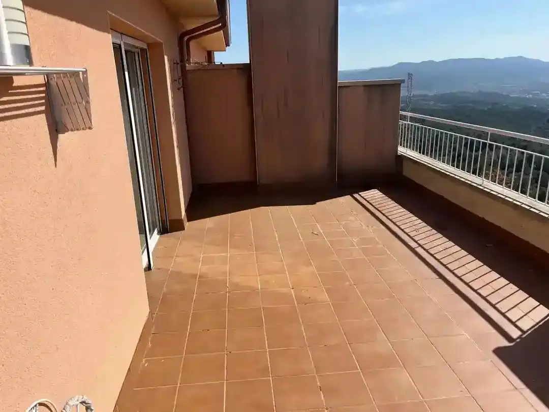 Terrassa de Casa adosada en venda en Ullastrell amb Aire condicionat, Calefacció i Jardí privat