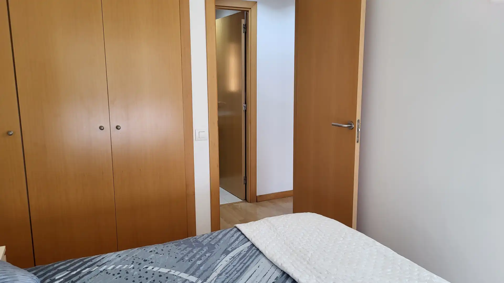 Habitación de Piso en venta en Cerdanyola del Vallès con Aire acondicionado, Calefacción y Parquet