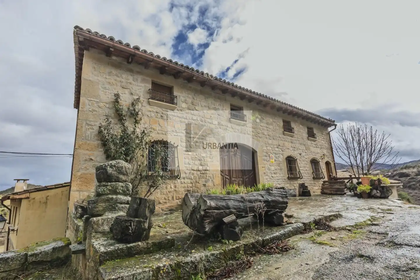 Vista exterior de Casa o xalet en venda en Sos del Rey Católico amb Calefacció