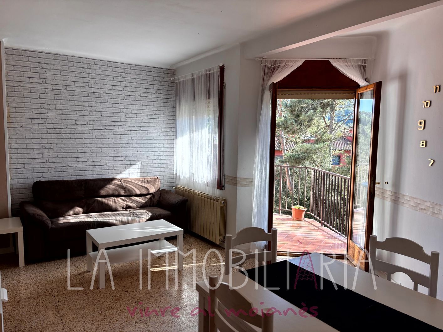 Sala de estar de Piso en venta en Castellterçol con Calefacción, Terraza y Amueblado