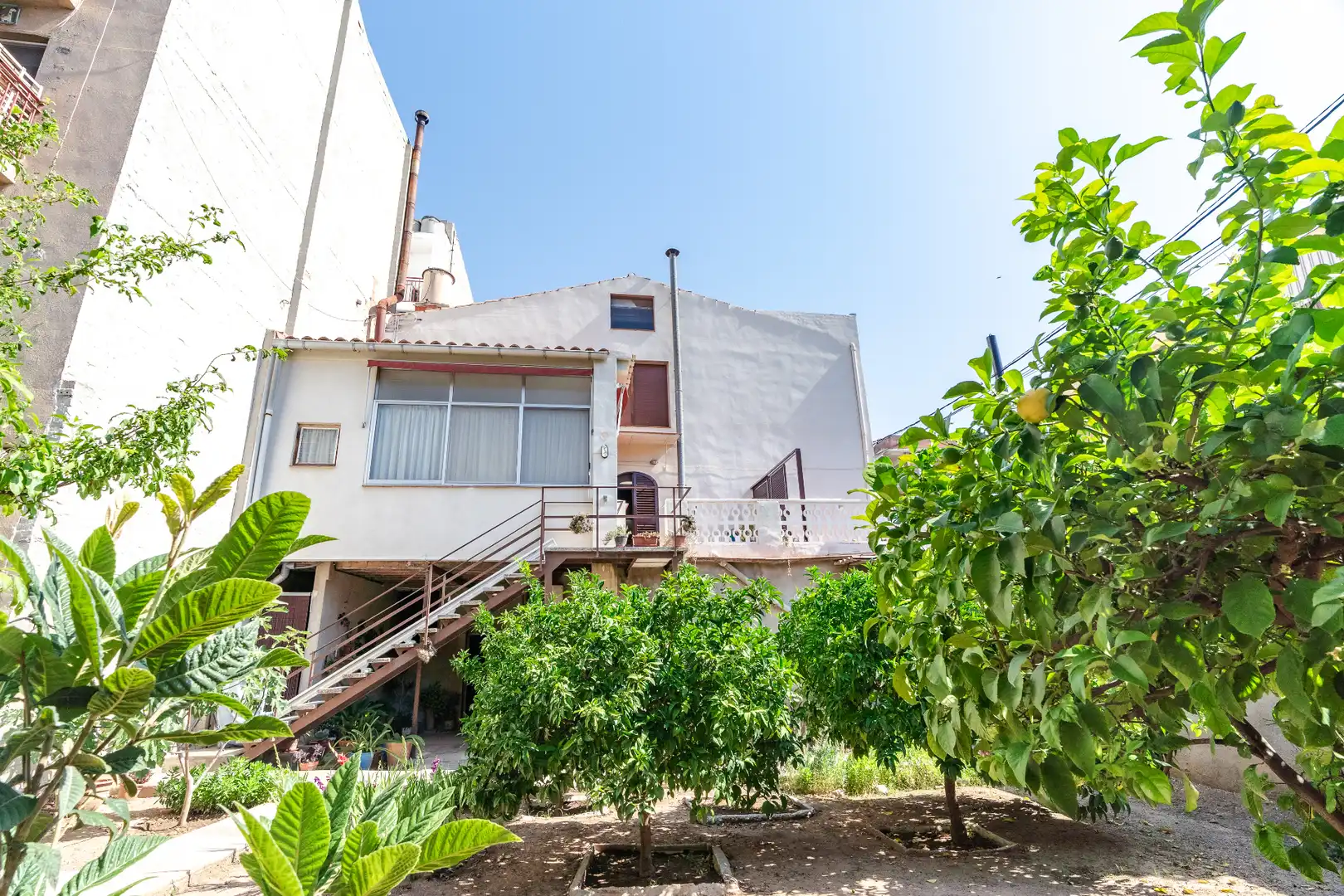 Außenansicht von Haus oder Chalet zum Verkauf in La Pobla de Mafumet mit Klimaanlage, Heizung und Privatgarten