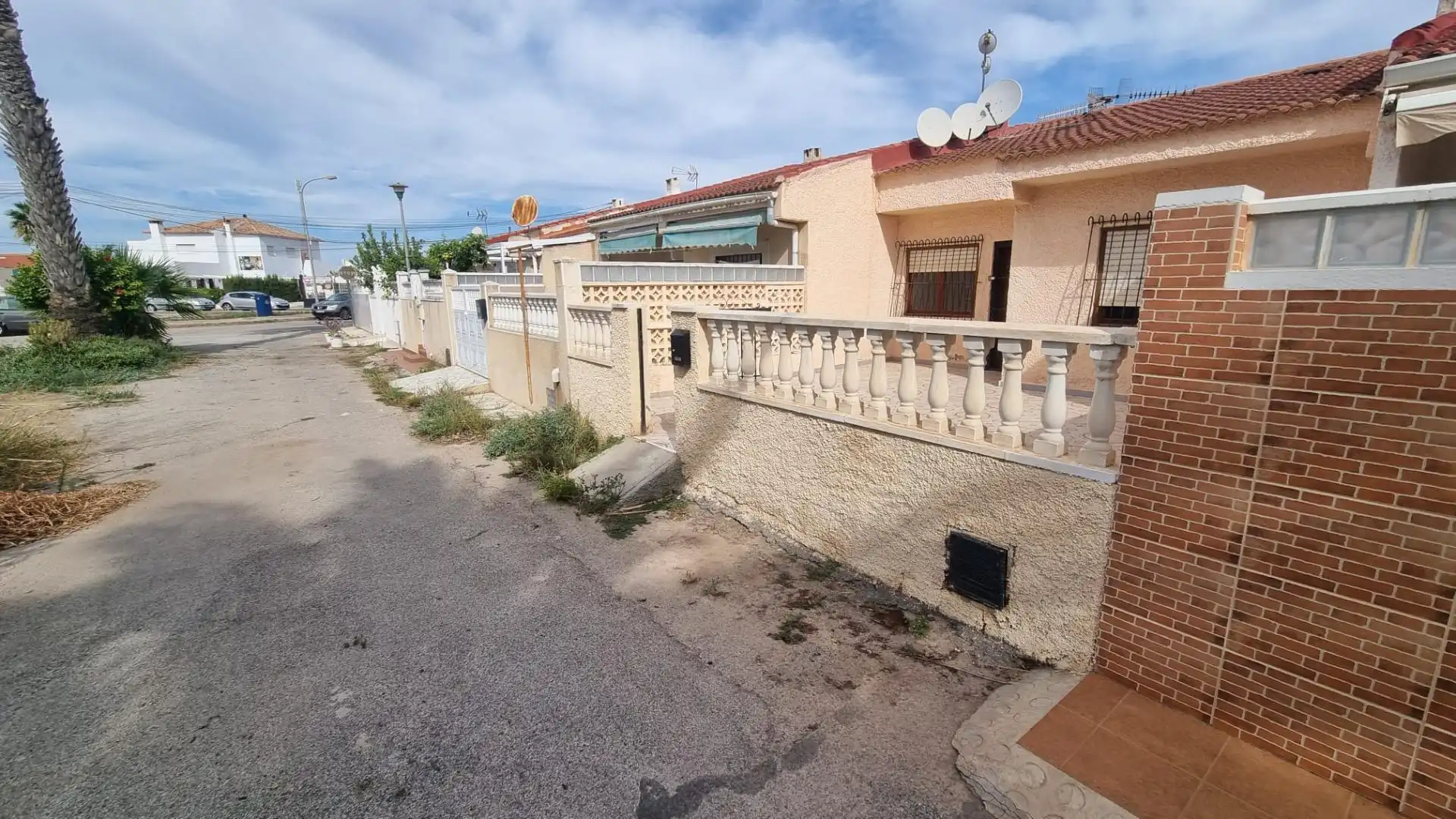 Bungalow en venta en Zona Carrefour - Urbanizaciones, imagen 3