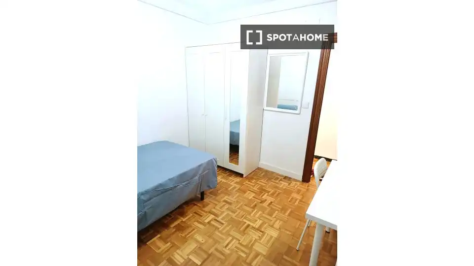 Room in Pajarillos Bajos