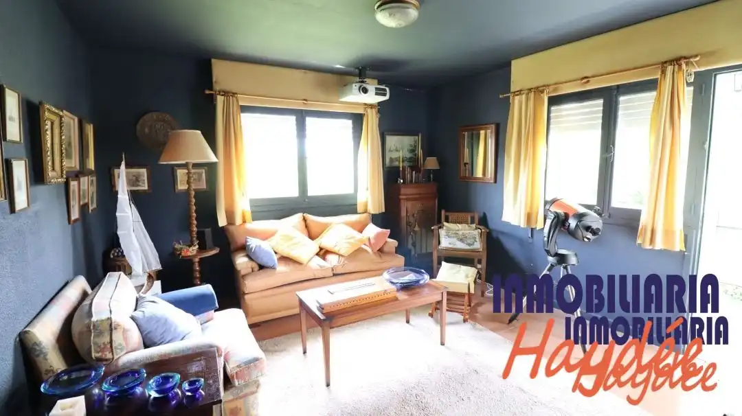 Living room of Houses for sale in Getxo   with Heating, Private garden and Terrace