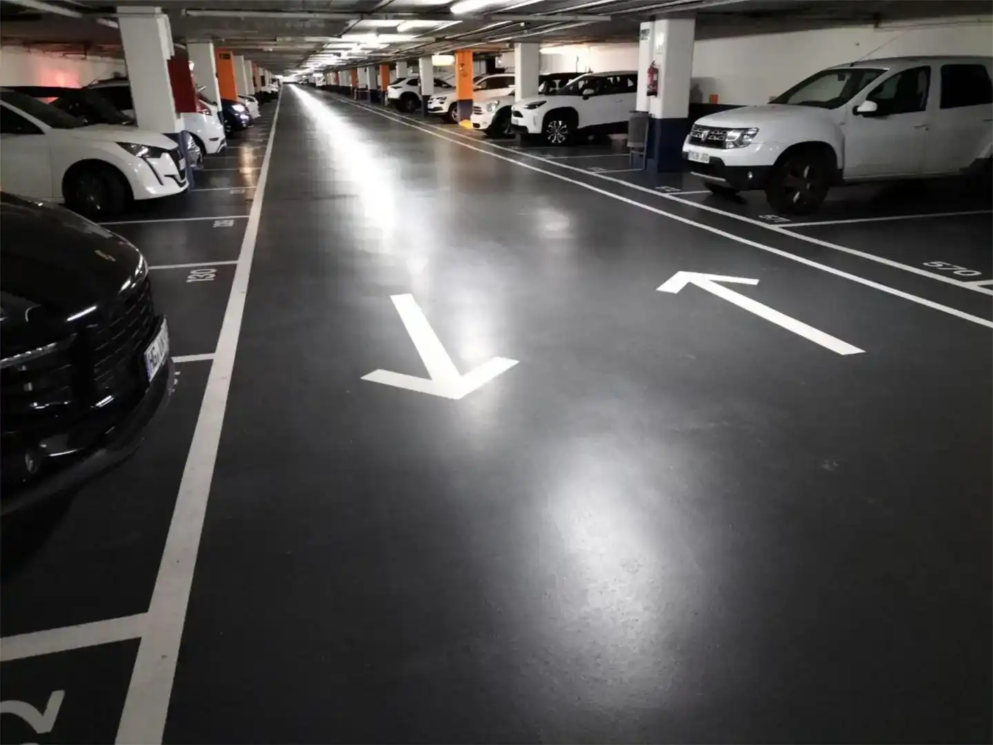 Parkplatz von Garage zur Miete in Barcelona
