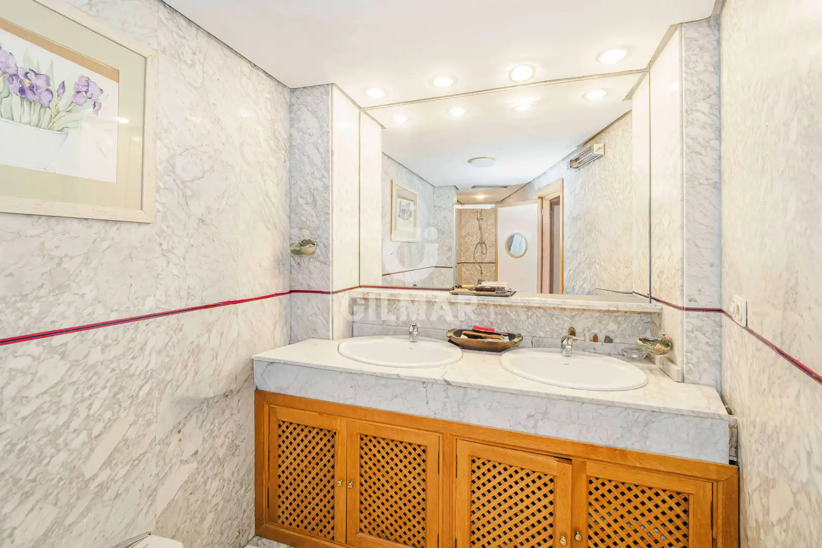Bathroom of Detached homes for sale in Sevilla