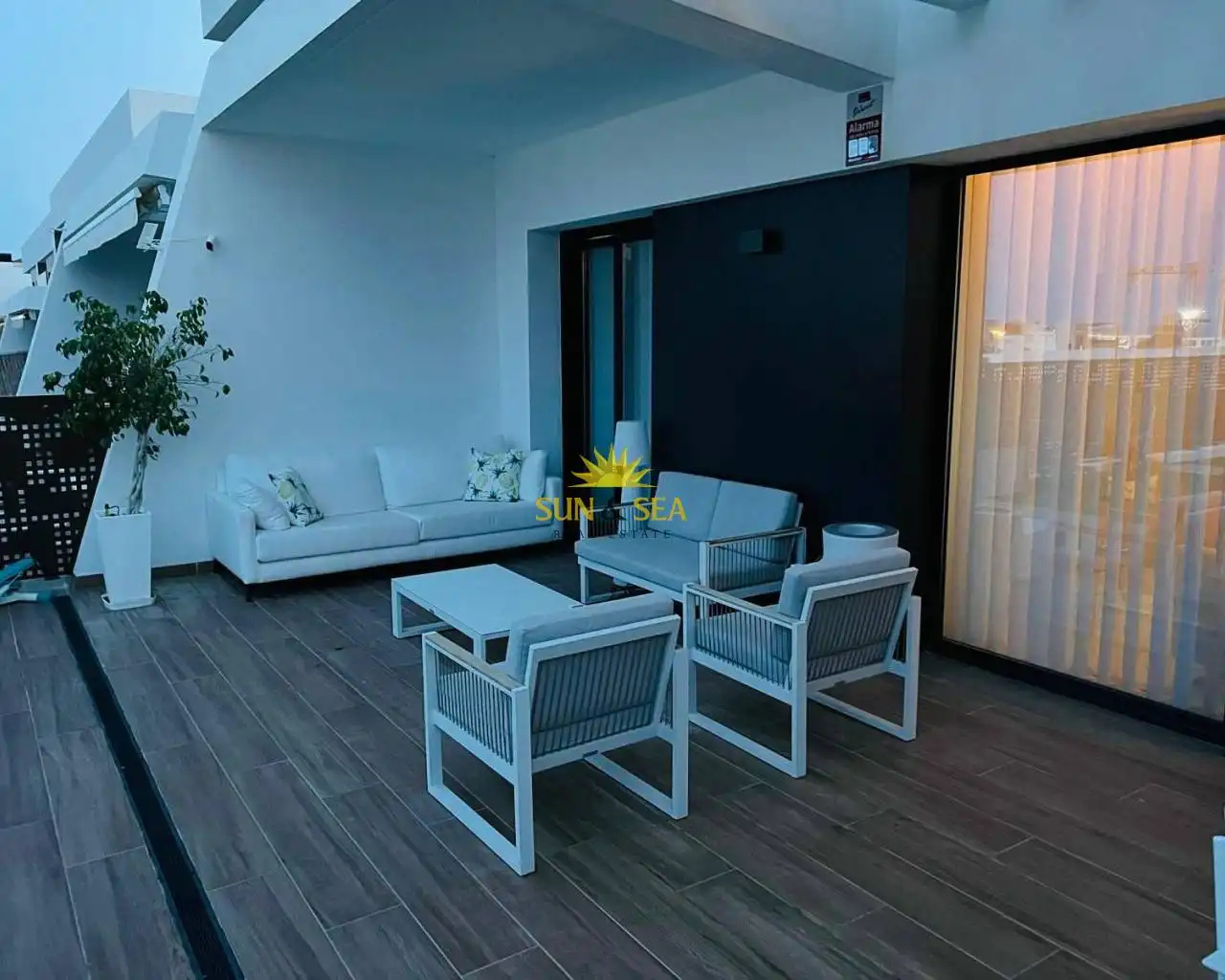 Chalet con terraza en alquiler en Balcón de Finestrat - Terra Marina, imagen 4